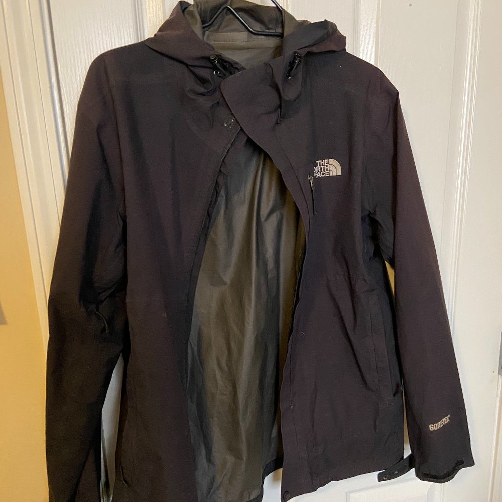 North Face Gortex Rain Jacket - M